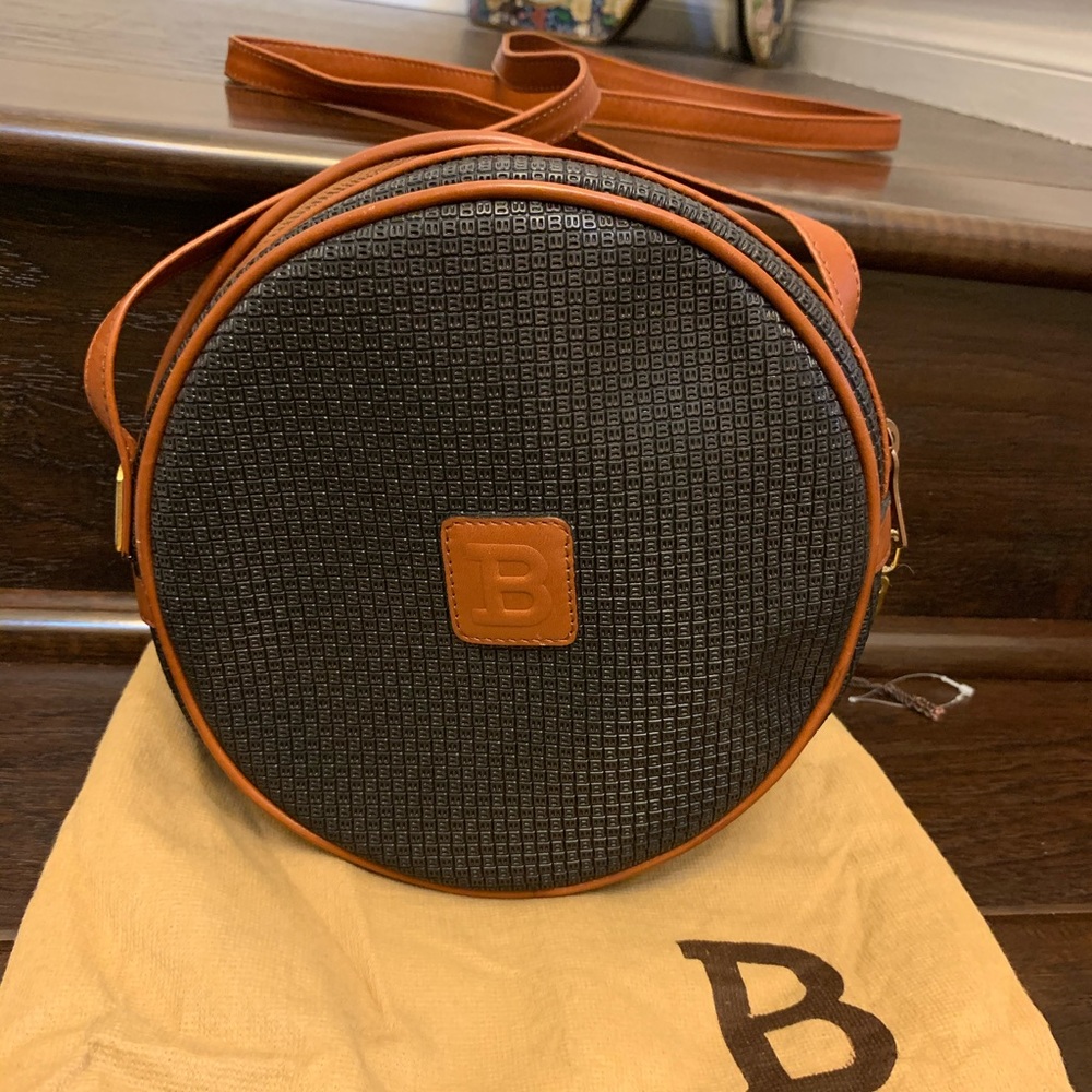 Vintage Bally Round Crossbody bag